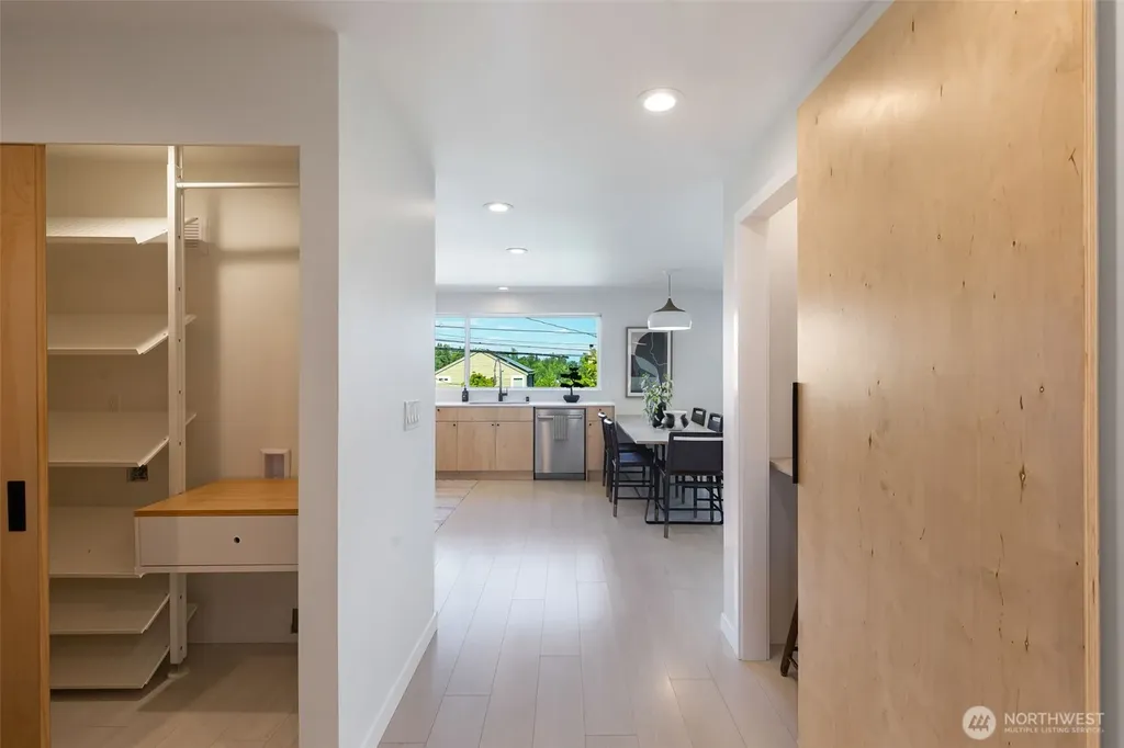 425 26th Avenue E Seattle WA 98112