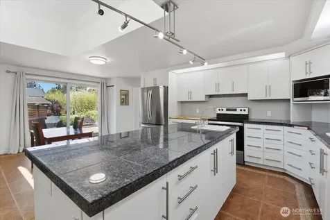 15551 Greenwood Avenue N Shoreline WA 98133
