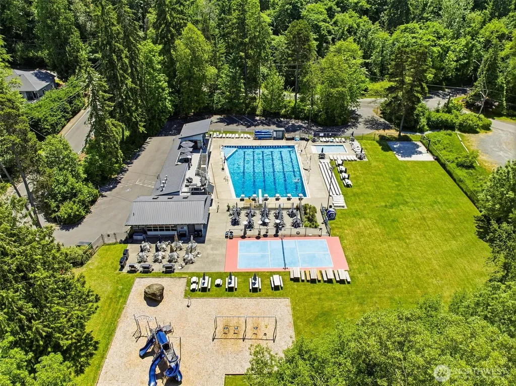 19439 1st Avenue S Normandy Park WA 98148
