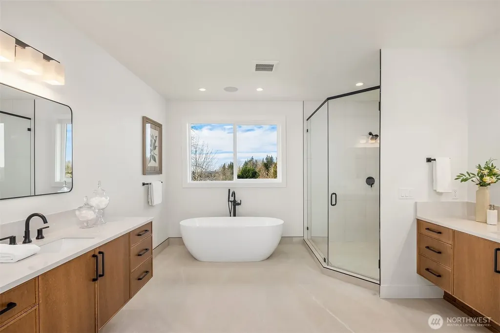 507 Orcas Ave NE Renton WA 98059