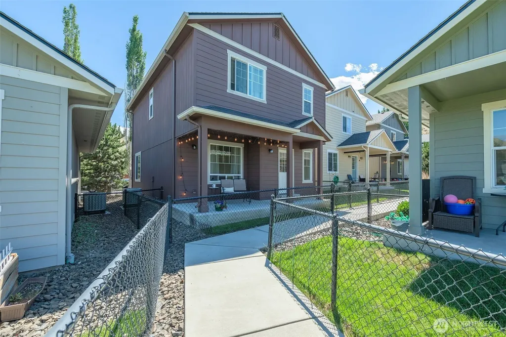 264 Saddlehorn Lane Wenatchee WA 98801
