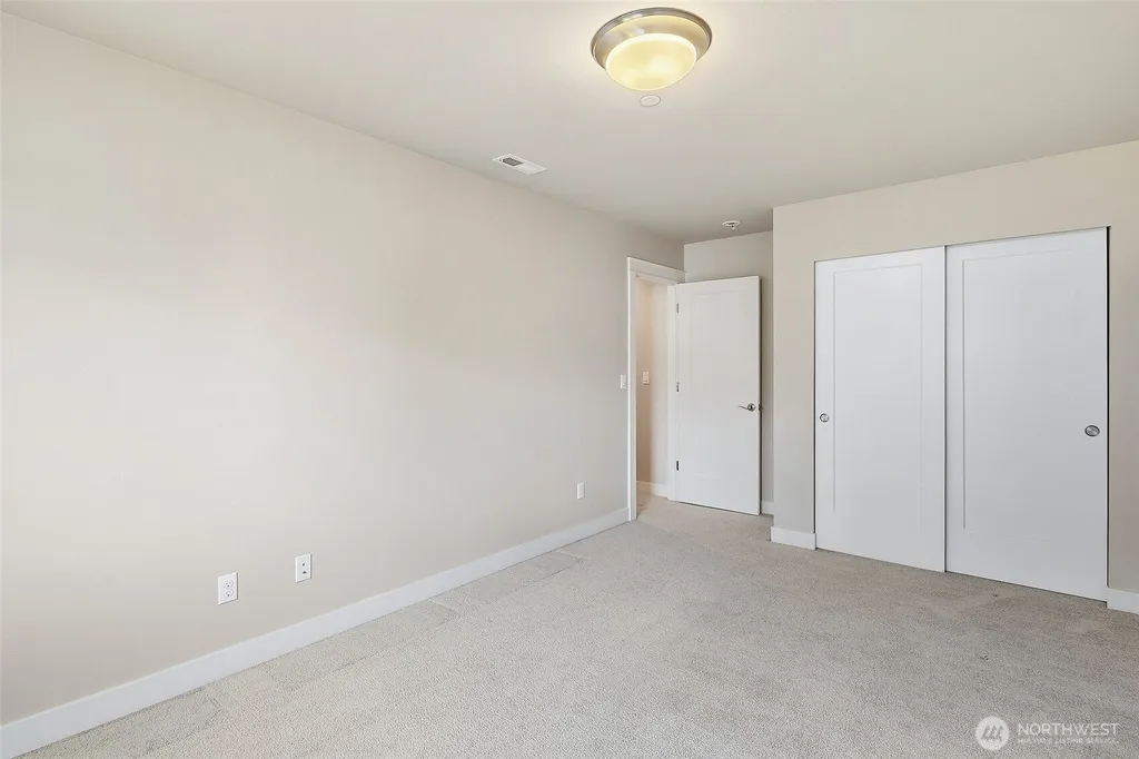 6028 37th Place NE Marysville WA 98270