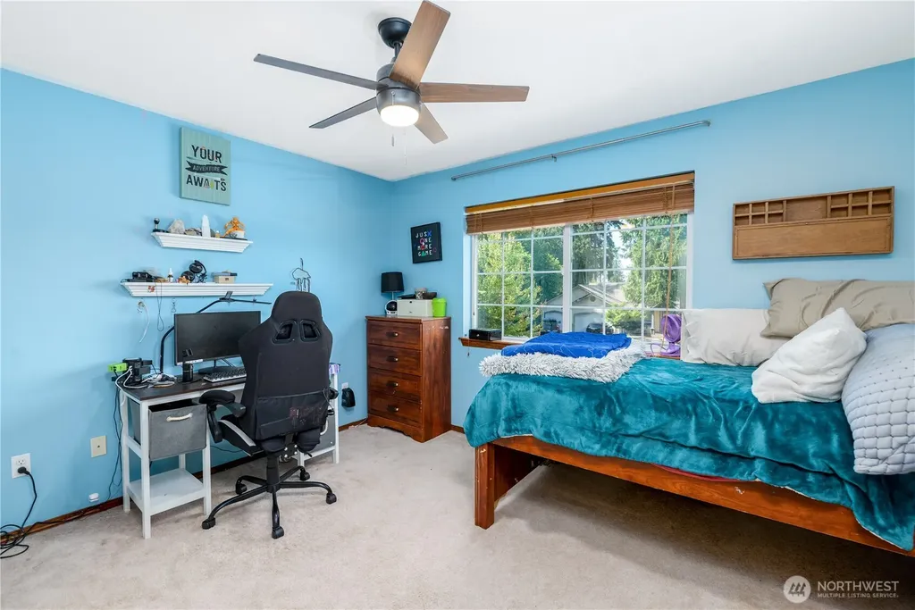 637 Del Guzzi Drive Port Angeles WA 98362