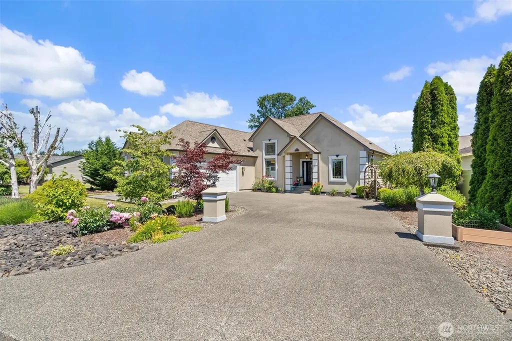 153 Newaukum Village Drive Chehalis WA 98532
