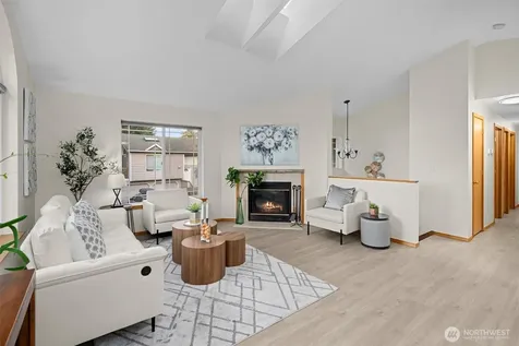 1611 NE Perkins Shoreline WA 98155
