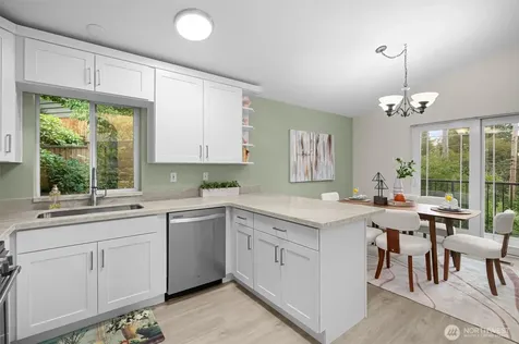 1611 NE Perkins Shoreline WA 98155