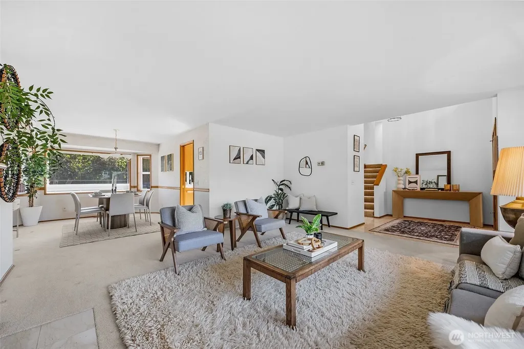 816 Aloha Place Edmonds WA 98020