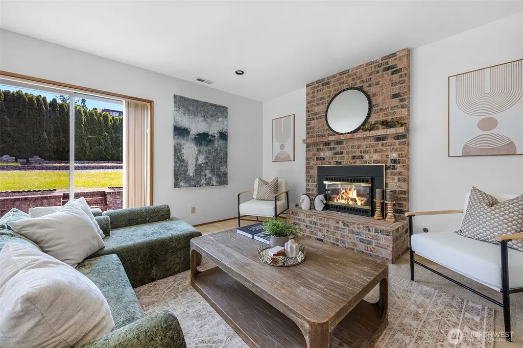 816 Aloha Place Edmonds WA 98020