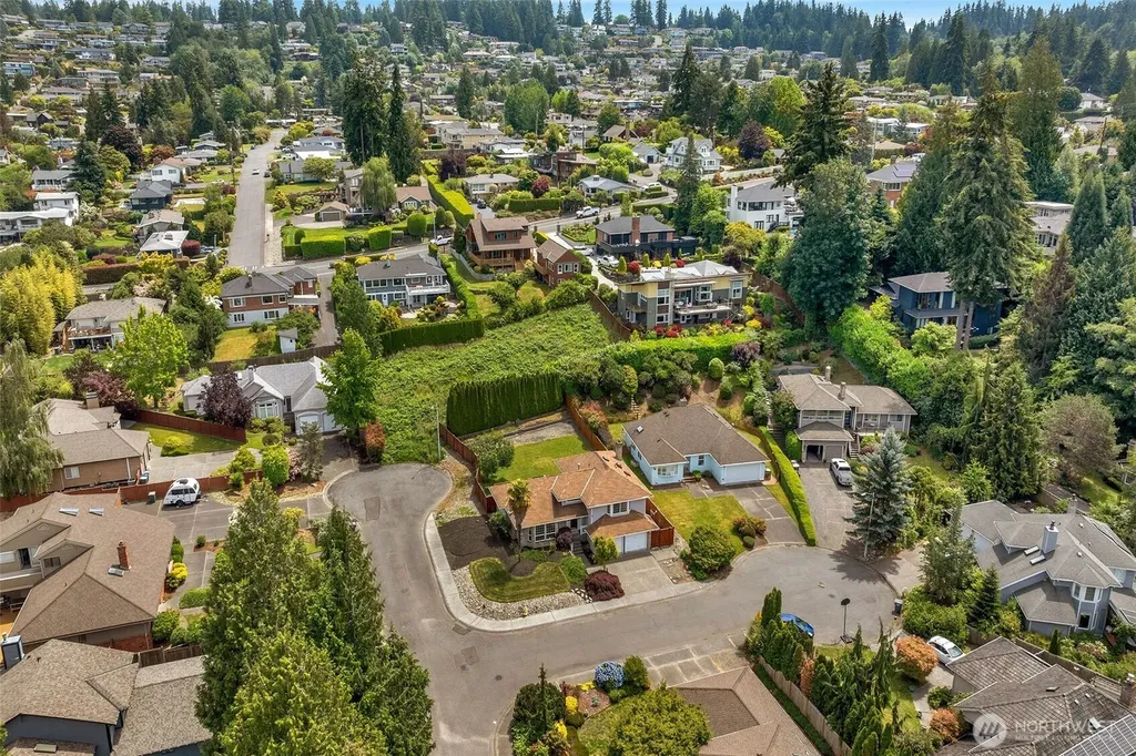 816 Aloha Place Edmonds WA 98020