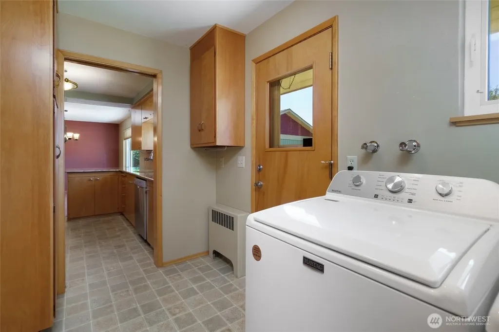 1015 35th Street Anacortes WA 98221