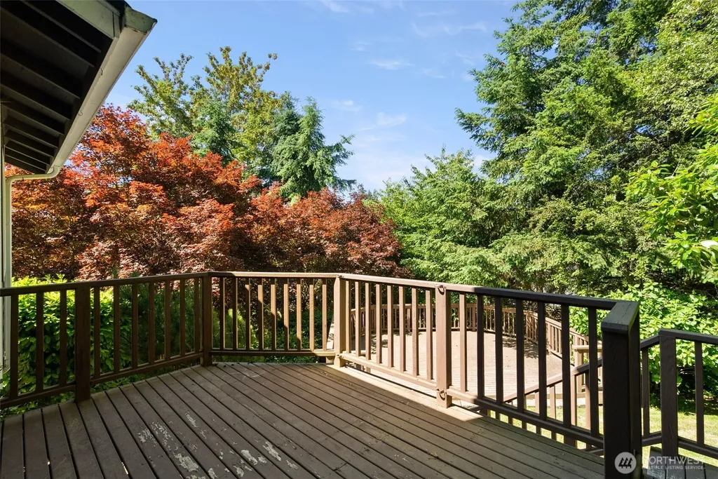 26227 Montera Loop NE Kingston WA 98346