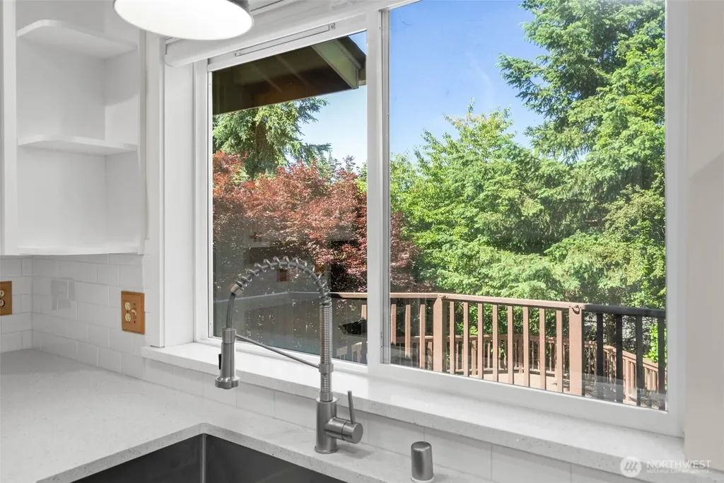 26227 Montera Loop NE Kingston WA 98346
