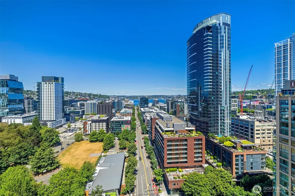 820 Blanchard Street Seattle WA 98121
