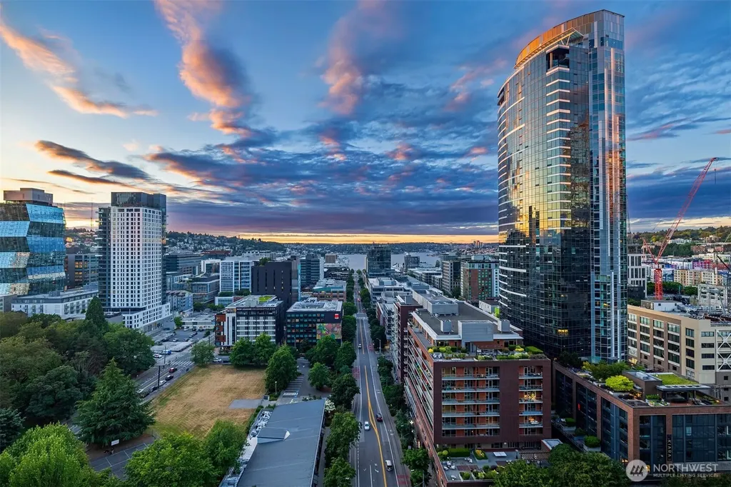 820 Blanchard Street Seattle WA 98121