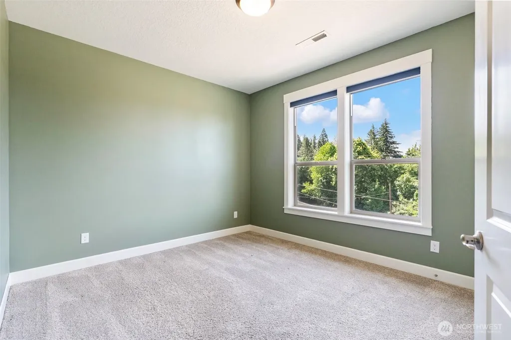 3611 SE 142nd Court Vancouver WA 98683