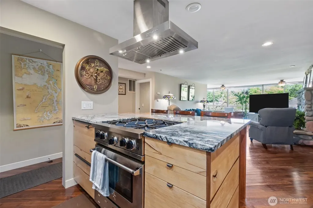 10903 Glen Acres Drive S Seattle WA 98168