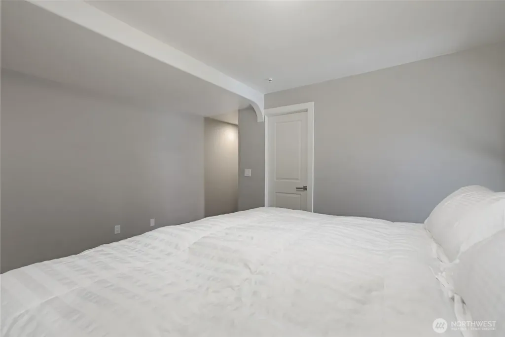 10903 Glen Acres Drive S Seattle WA 98168