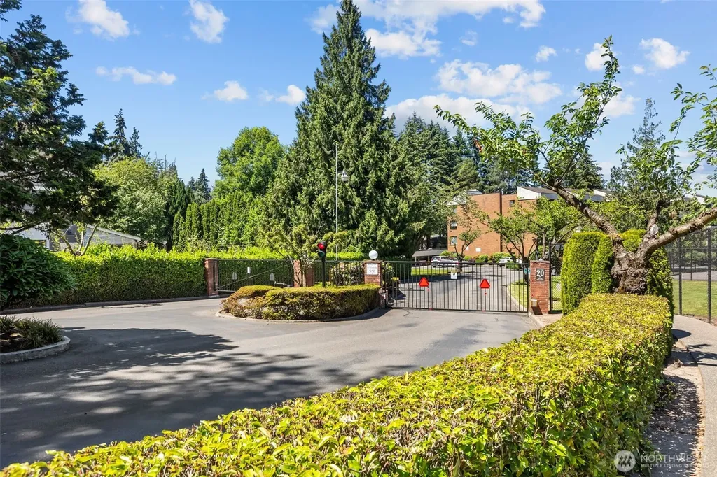 10903 Glen Acres Drive S Seattle WA 98168