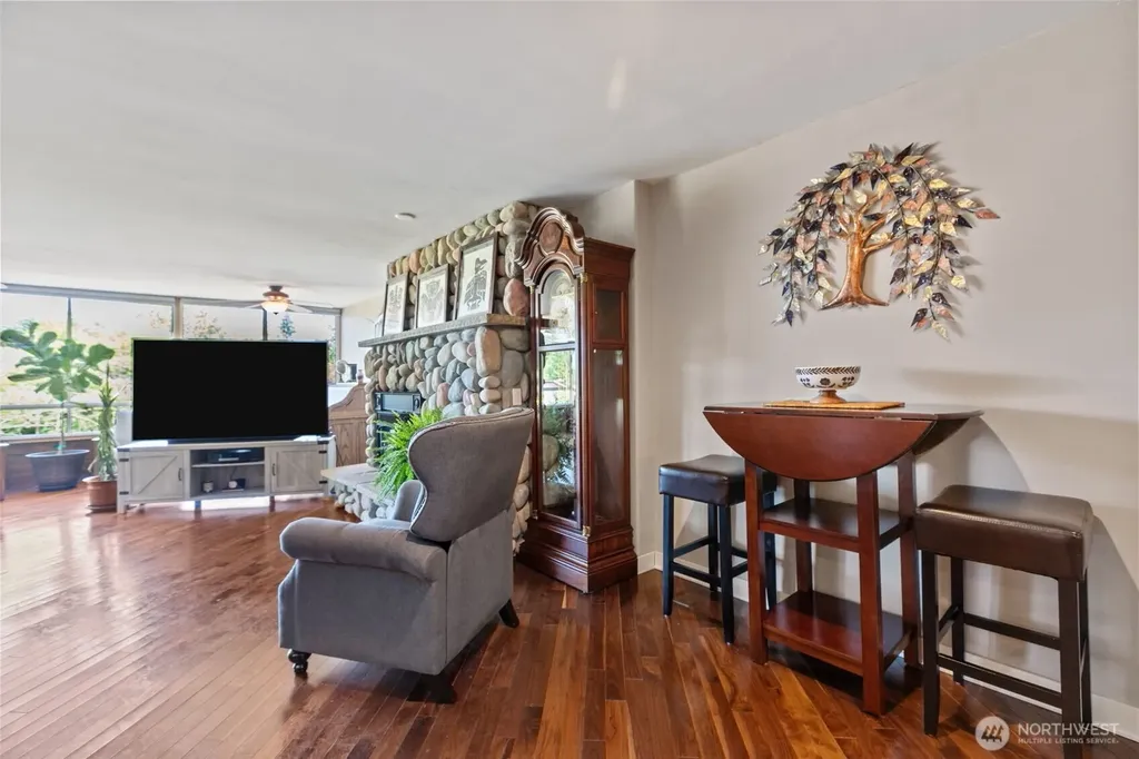 10903 Glen Acres Drive S Seattle WA 98168