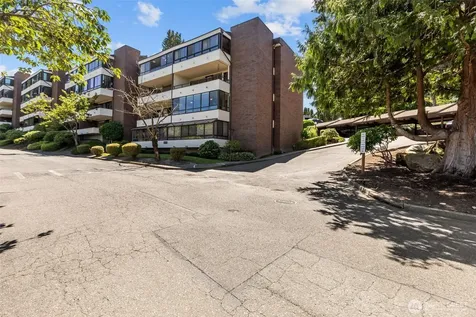 10903 Glen Acres Drive S Seattle WA 98168