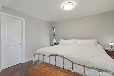 10903 Glen Acres Drive S Seattle WA 98168