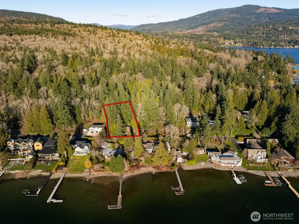 2111 Dellesta Drive Bellingham WA 98226