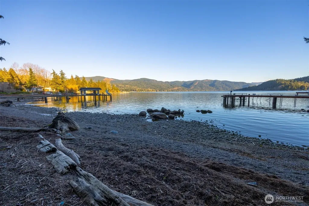 2111 Dellesta Drive Bellingham WA 98226