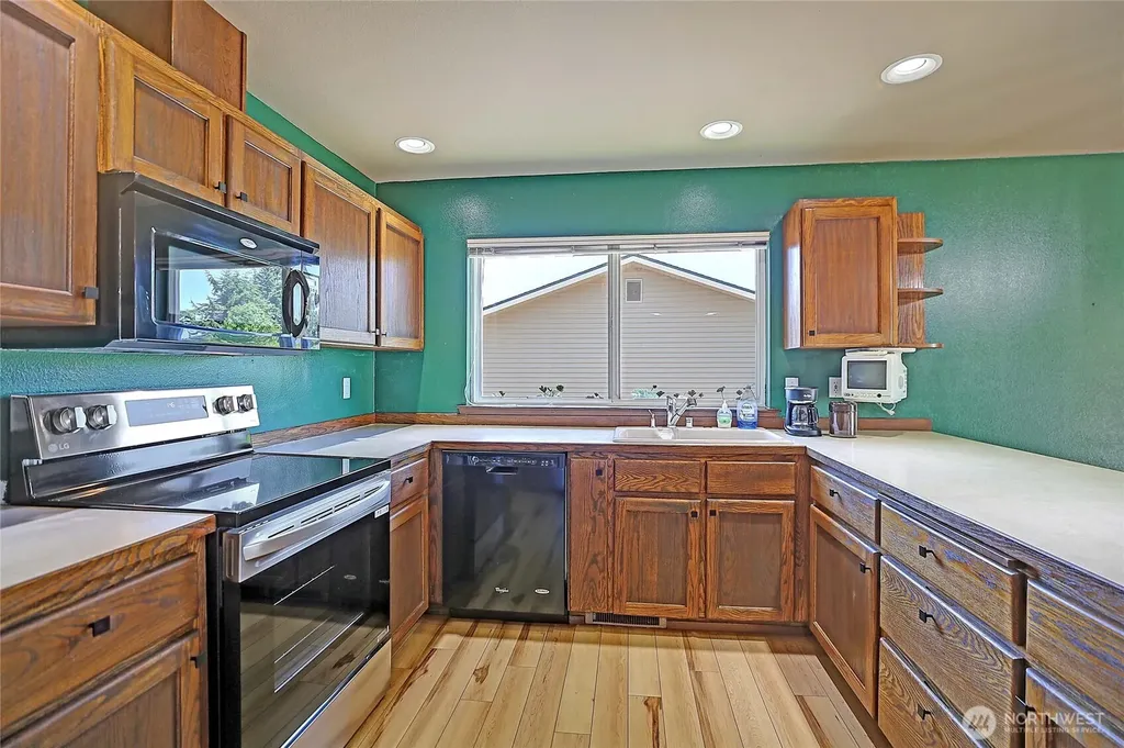 283 Meadow Drive Camano Island WA 98282