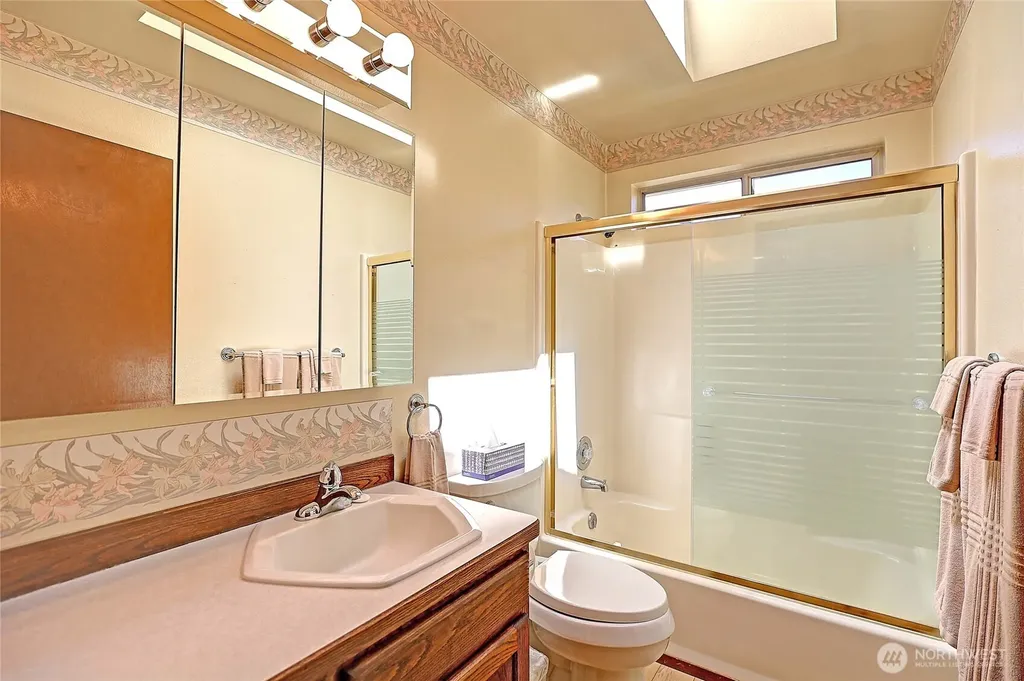 283 Meadow Drive Camano Island WA 98282