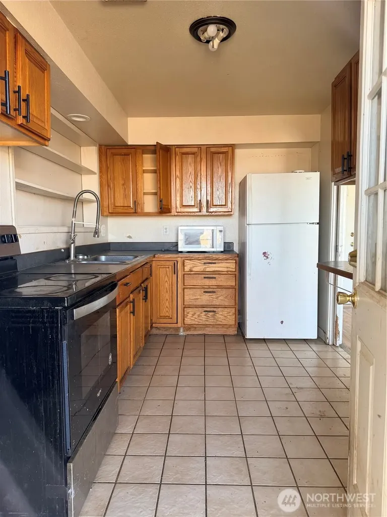214 Carswell Drive Moses Lake WA 98837