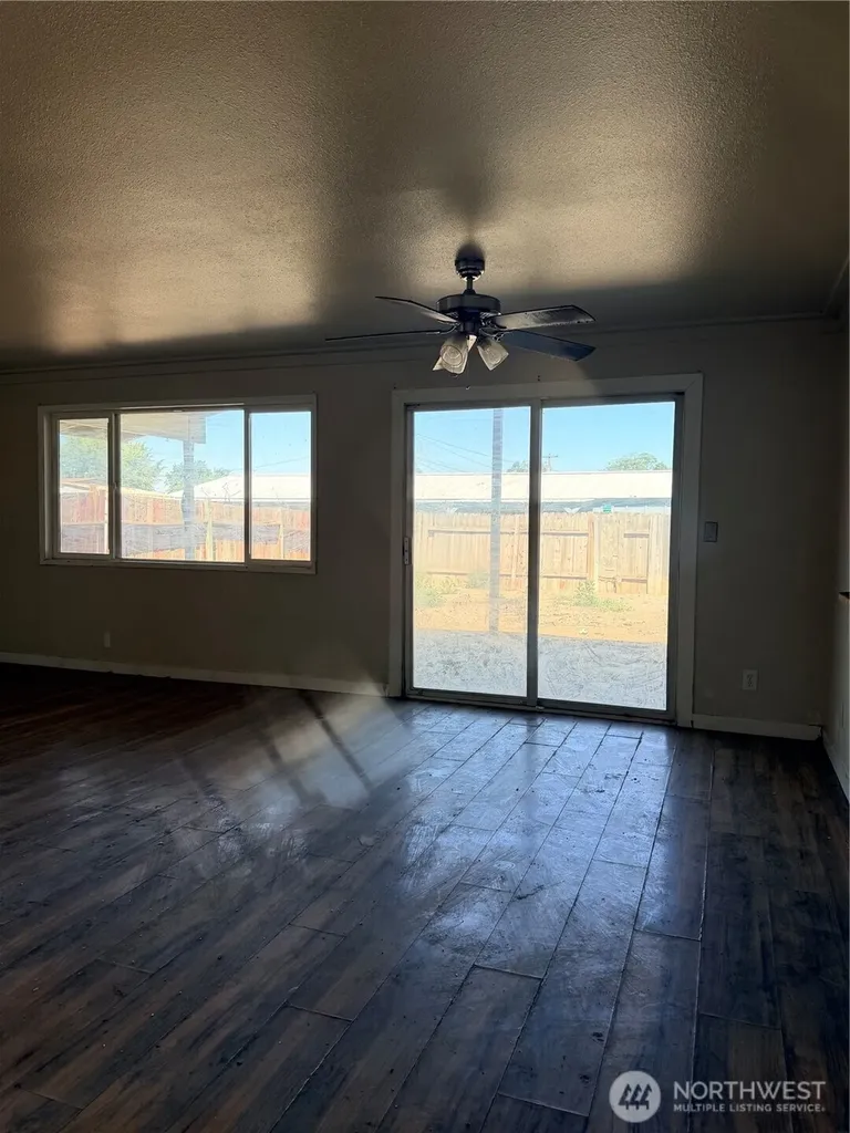 214 Carswell Drive Moses Lake WA 98837