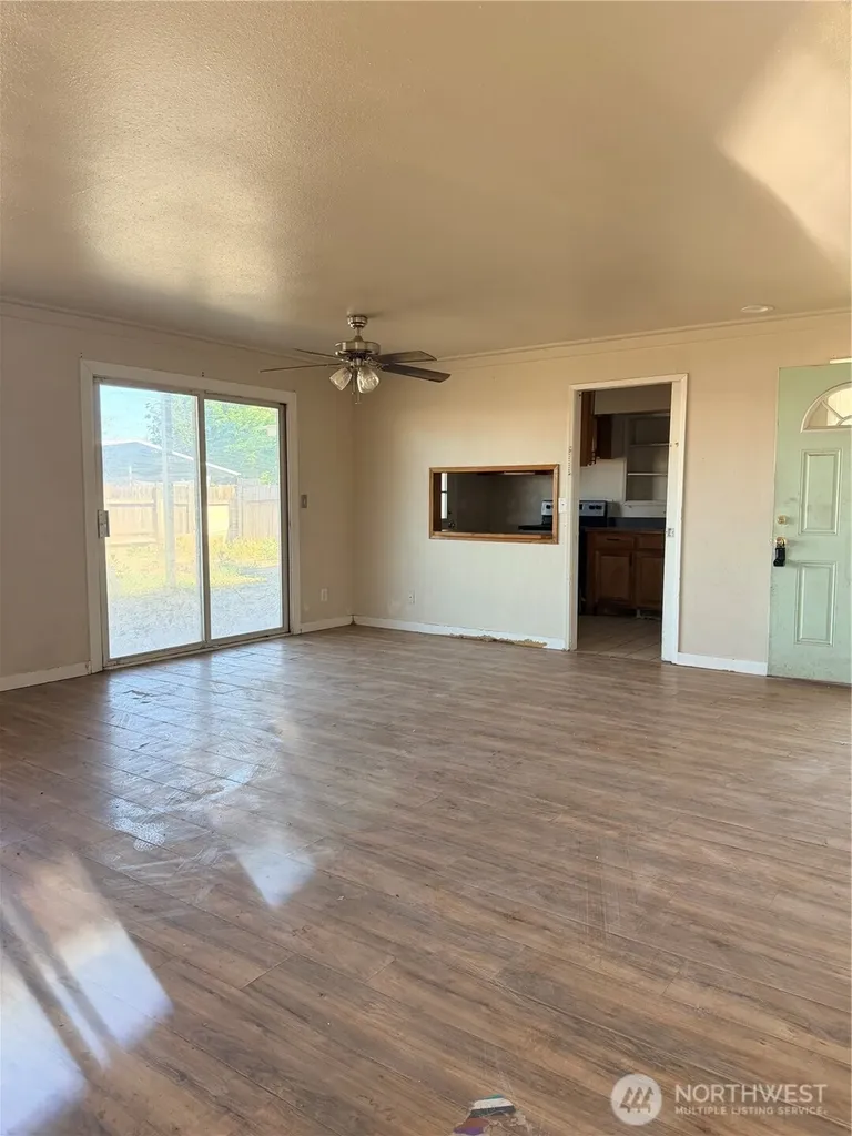 214 Carswell Drive Moses Lake WA 98837