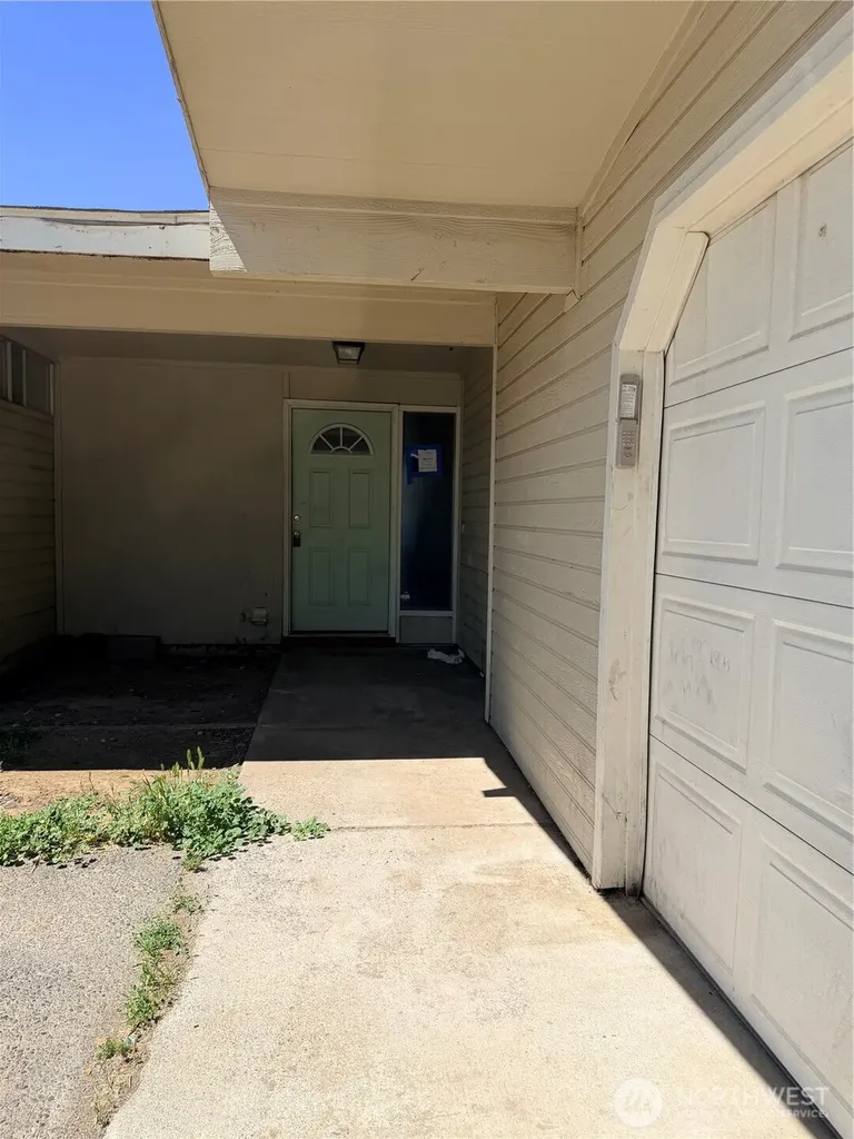 214 Carswell Drive Moses Lake WA 98837