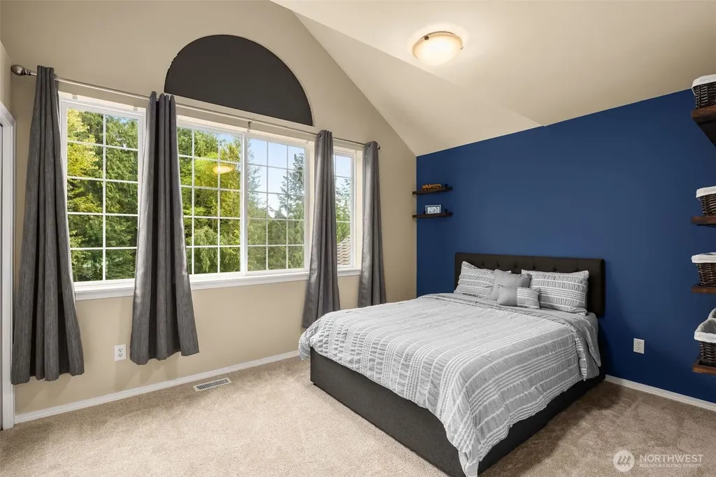 17048 183rd Place NE Woodinville WA 98072