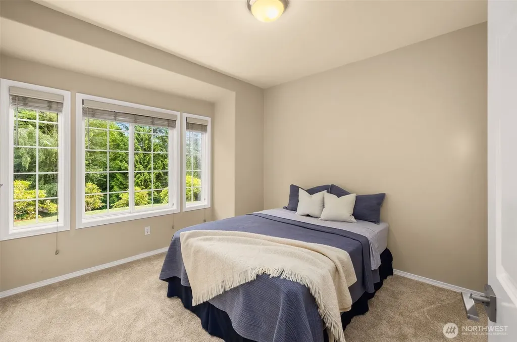 17048 183rd Place NE Woodinville WA 98072