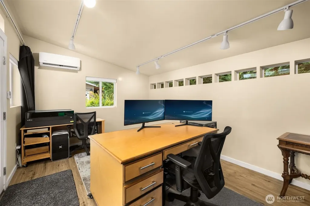 17048 183rd Place NE Woodinville WA 98072