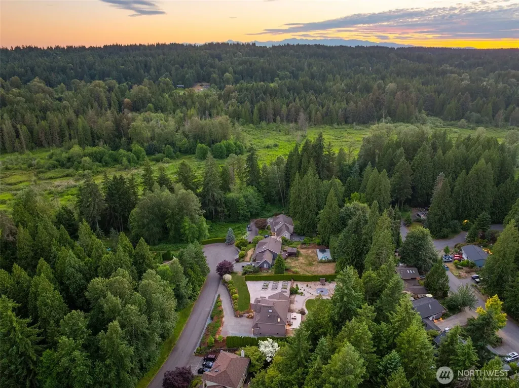 17048 183rd Place NE Woodinville WA 98072