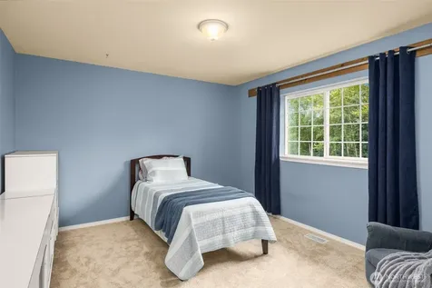 17048 183rd Place NE Woodinville WA 98072