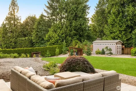 17048 183rd Place NE Woodinville WA 98072