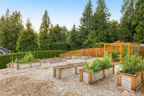 17048 183rd Place NE Woodinville WA 98072