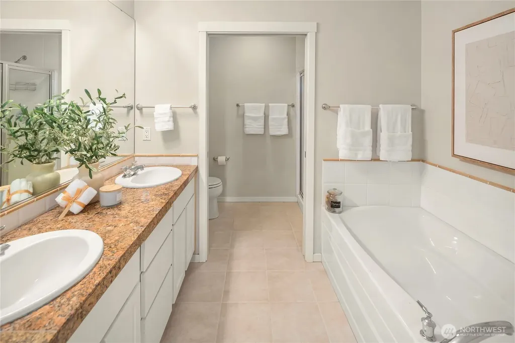 2901 NE Blakeley Street Seattle WA 98105