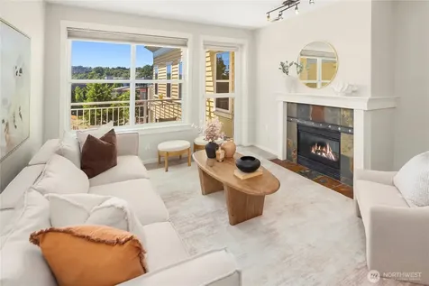 2901 NE Blakeley Street Seattle WA 98105