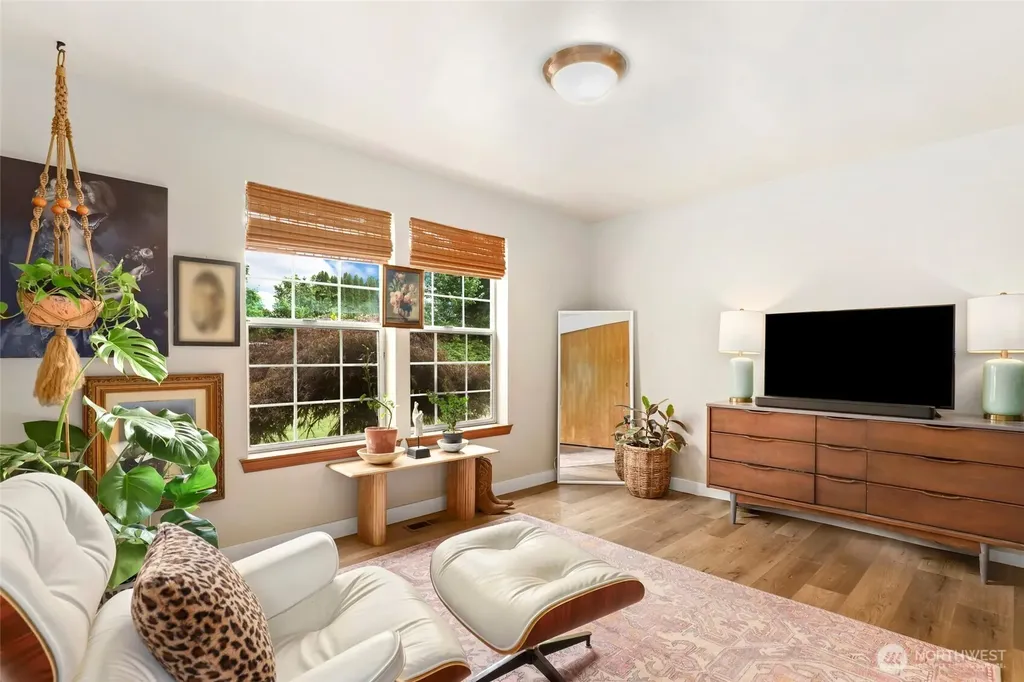 517 Ferry Street SW Tumwater WA 98512