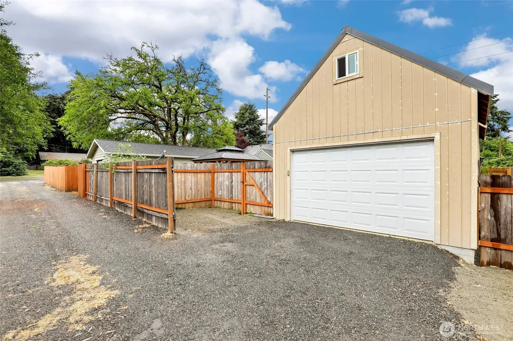 517 Ferry Street SW Tumwater WA 98512