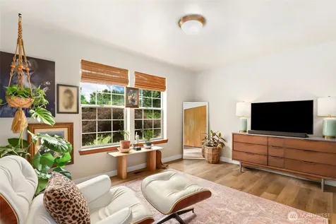 517 Ferry Street SW Tumwater WA 98512