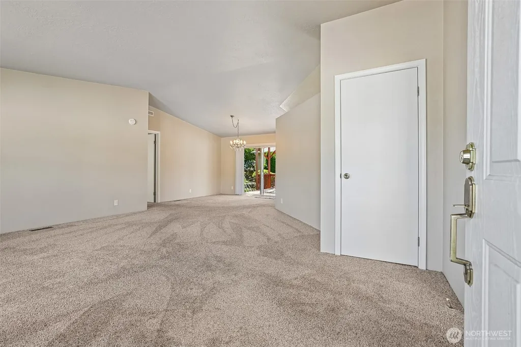 15413 122nd Avenue Ct E Puyallup WA 98374