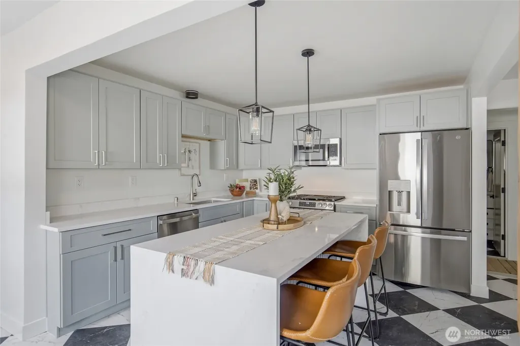 11822 24th Street E Edgewood WA 98372