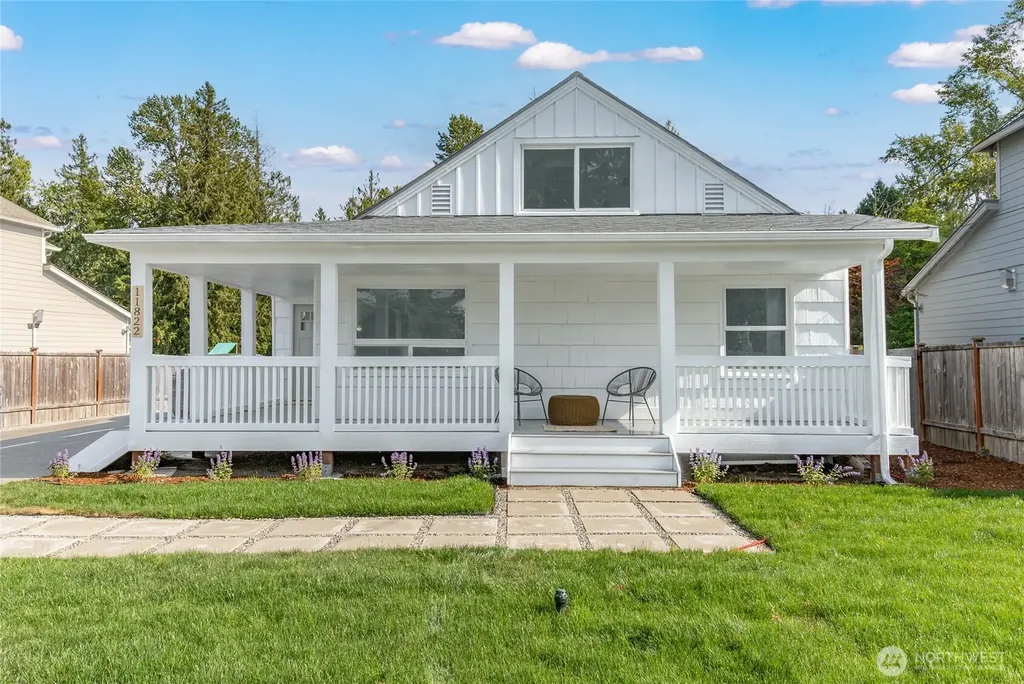 11822 24th Street E Edgewood WA 98372