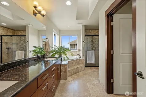6916 37th Place NE Marysville WA 98270