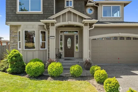 6916 37th Place NE Marysville WA 98270